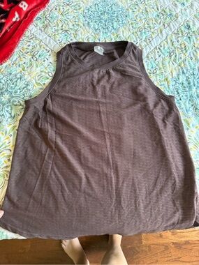 Women's Sleeveless Ribbed Tank Top - Brown